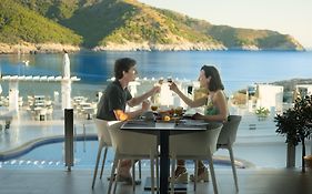 Parque Nereida Suites Hotel